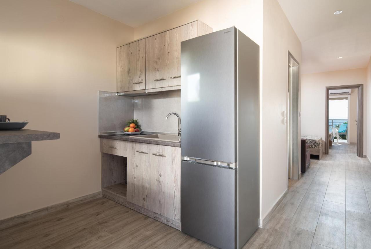 Sunset Studios - Suites With Seaview & Back Side Apartements Torone Exterior foto