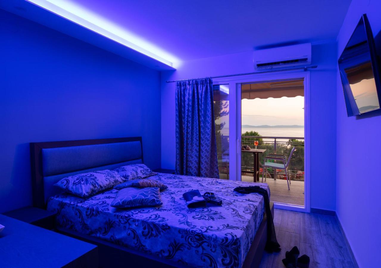 Sunset Studios - Suites With Seaview & Back Side Apartements Torone Exterior foto