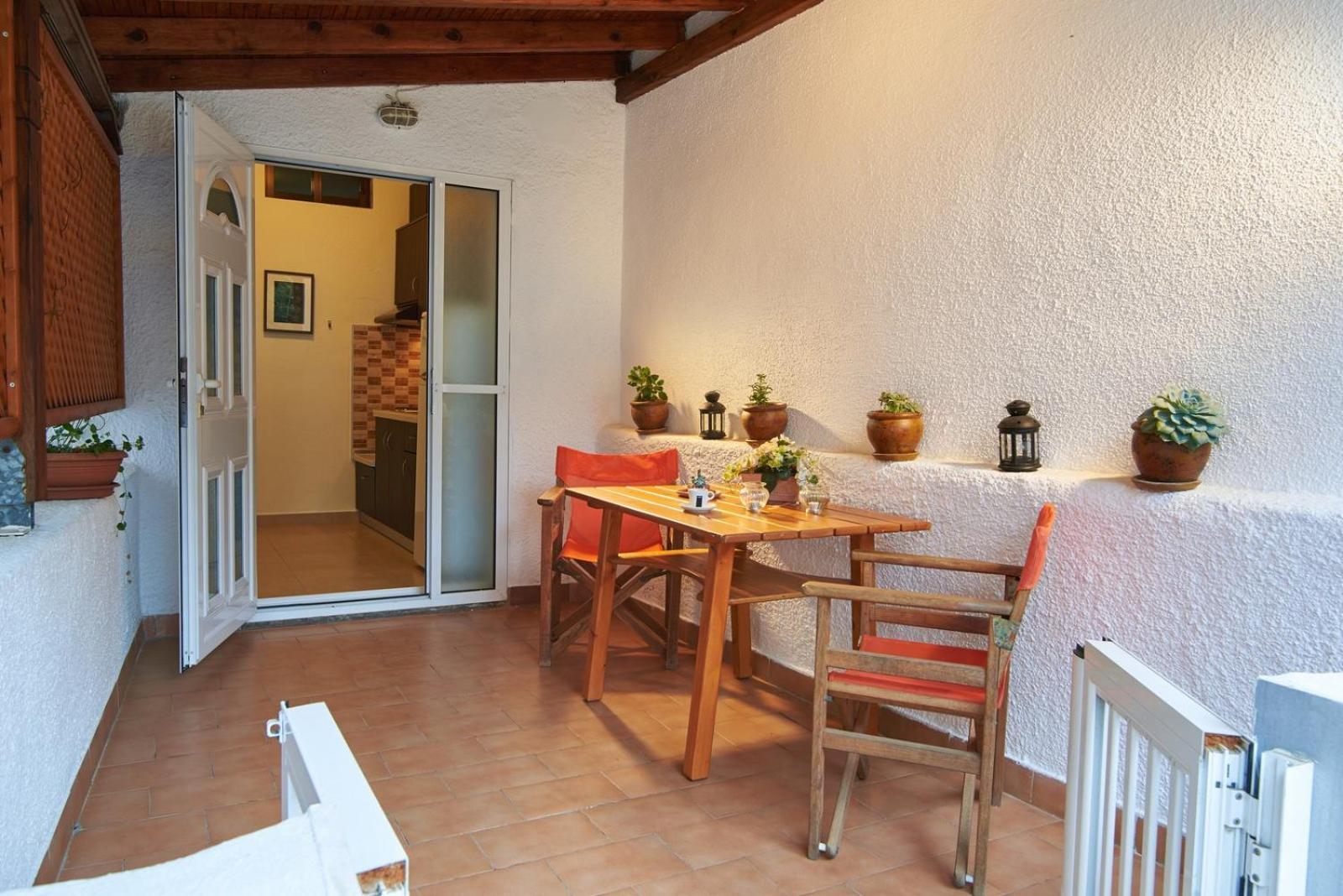 Sunset Studios - Suites With Seaview & Back Side Apartements Torone Exterior foto