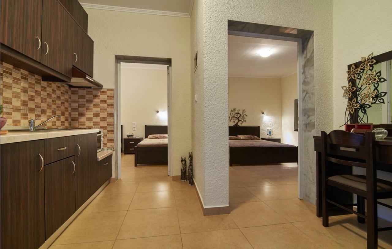 Sunset Studios - Suites With Seaview & Back Side Apartements Torone Exterior foto